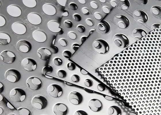 Hoja de metal perforada del agujero redondo para las fachadas constructivas, decoración interior, techos, paredes de división