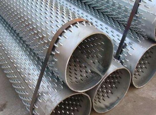 304 316L perforaron la pantalla de filtro inoxidable de la tubería de acero Mesh High Strength