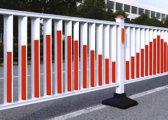 Valla de carretera recubierta de PVC 0,6-2 m de altura Alta visibilidad anti-UV