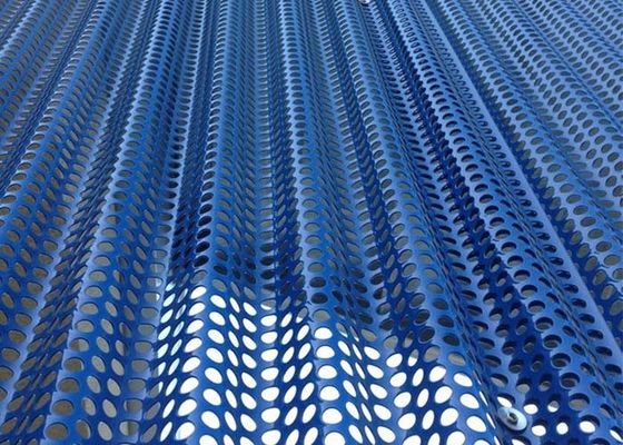 Los paneles de metal perforados corrugados modificaron los patrones arbitrarios para los paneles de metal arquitectónicos