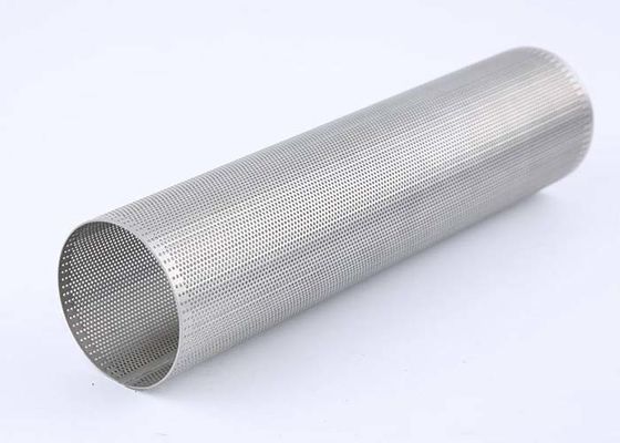 Tubo perforado del metal por la soldadura continua recta o el método de soldadura espiral