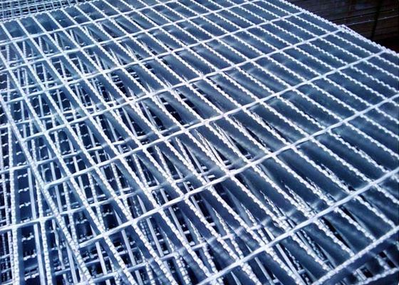 Altas fuerza de sustentación de la reja de acero y alta seguridad soldadas con autógena serradas para los edificios industriales, civiles y comerciales