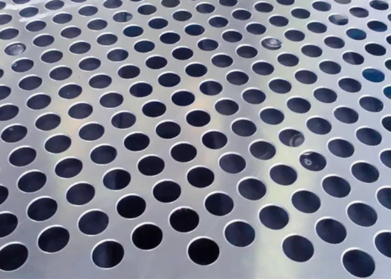 Estructura fuerte y duradera Titanio metal perforado en la industria decoración ventilación
