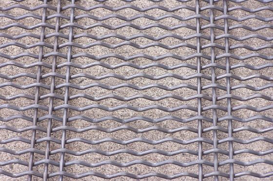 Enlace de acero al carbono Tejido de malla de pantalla de minería 1.25-4mm Diámetro de alambre