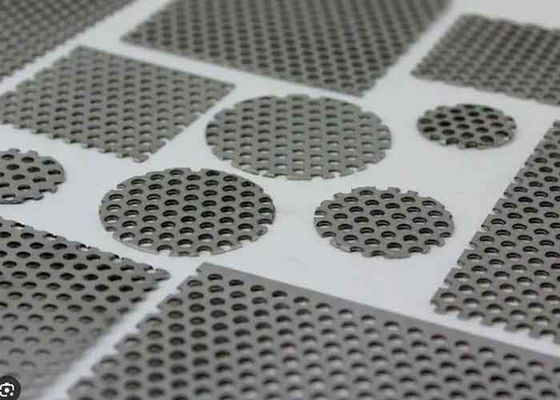 Pantalla de extrusión perforada de apertura uniforme fácil de instalar