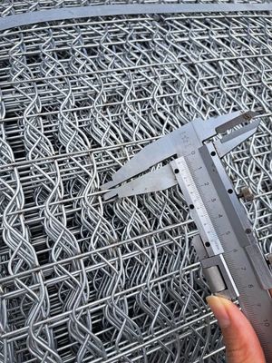 8 Líneas de cableado de tubería en alta mar contrapeso de malla soldada para reforzar la capa de hormigón de la tubería