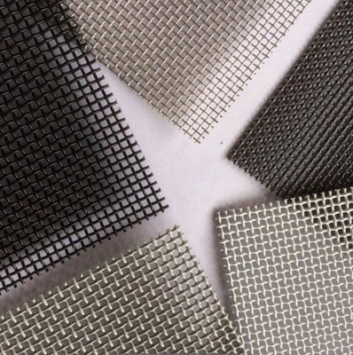 Malla de alambre recubierta con epoxi de 7' para seguridad y ventilación