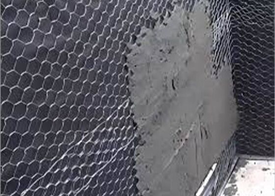 Mallas de alambre hexagonal usadas como mallas de estuco para reforzar el techo y la pared