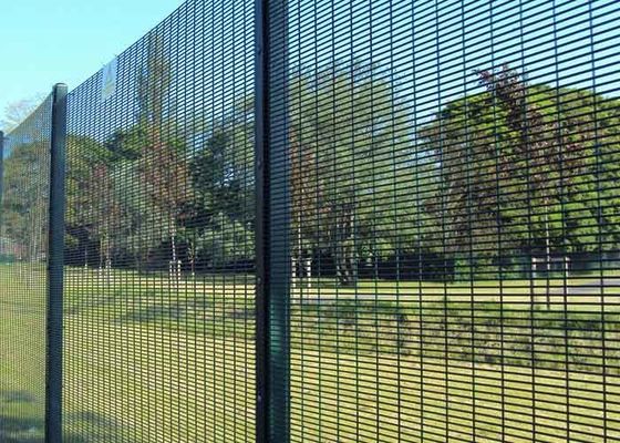 358 seguridad anti verde de Mesh Galfan 358 Mesh Fencing For Higher Level de la subida