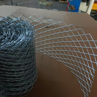 Revista de refuerzo de ladrillo de acero galvanizado 0,3 mm espesor 15x25 mm agujero de diamante